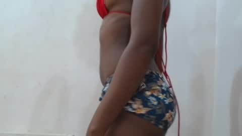 Snapshot of ebony7510 chatting on 06/17/26, 03:02 Judith online show from 06/17/26, 03:02