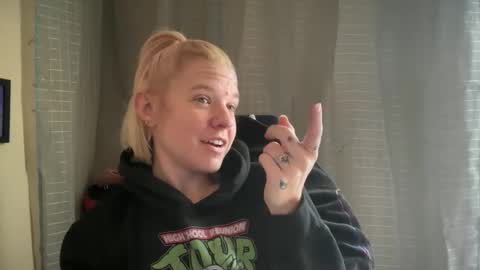 americnbarbie online show from 10/06/25, 04:37