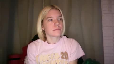 americnbarbie online show from 12/22/25, 04:20