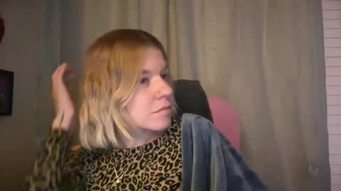 americnbarbie online show from 03/25/26, 01:55