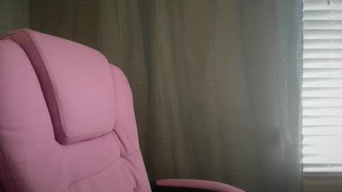 Snapshot of ebony8ivory chatting on 05/29/26, 02:26 americnbarbie online show from 05/29/26, 02:26