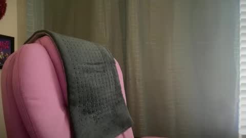 Snapshot of ebony8ivory chatting on 06/10/26, 03:00 americnbarbie online show from 06/10/26, 03:00
