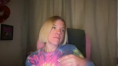 Snapshot of ebony8ivory chatting on 06/30/26, 03:40 americnbarbie online show from 06/30/26, 03:40