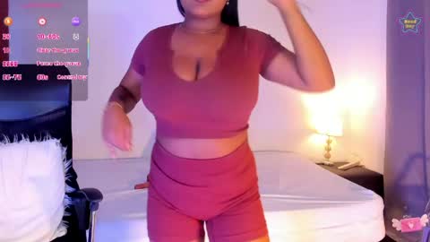 Snapshot of ebony__queen2 chatting on 05/26/26, 08:05 ebony__queen2 online show from 05/26/26, 08:05