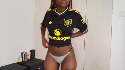 Angelina online show from 10/24/25, 08:22