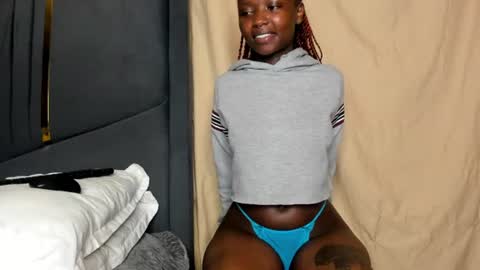 Snapshot of ebony_angelina chatting on 06/26/26, 07:07 Angelina online show from 06/26/26, 07:07