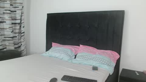 Arya online show from 09/21/25, 07:15