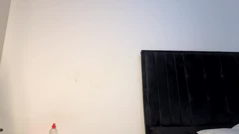 Arya online show from 11/25/25, 03:06