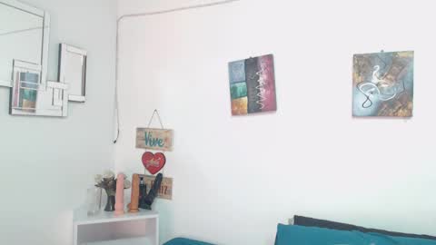 Baby online show from 03/02/25, 12:09