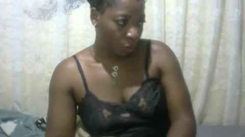 ebony_candy1998 online show from 05/17/26, 08:01