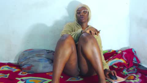 chayna smith online show from 12/30/24, 02:20