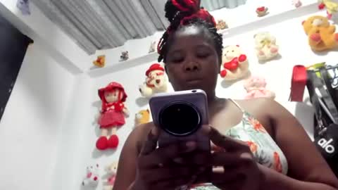 Snapshot of ebony_cristal1 chatting on 07/06/26, 03:47 Cristal Ebony online show from 07/06/26, 03:47
