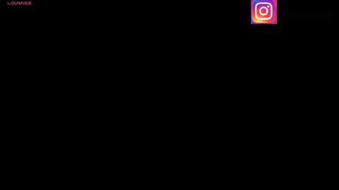 Snapshot of ebony_curly2 chatting on 01/19/25, 02:57 isa online show from 01/19/25, 02:57