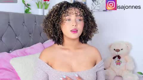 Snapshot of ebony_curly2 chatting on 03/08/25, 09:08 isa online show from 03/08/25, 09:08