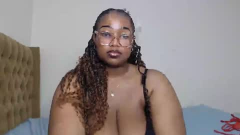Snapshot of ebony_doll5 chatting on 07/23/26, 02:09 ebony_doll5 online show from 07/23/26, 02:09