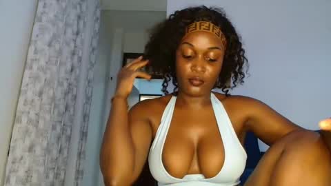 Snapshot of ebony_ghoddes chatting on 05/03/26, 08:53 ebony online show from 05/03/26, 08:53
