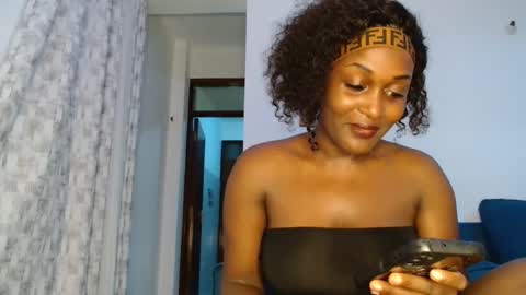 Snapshot of ebony_ghoddes chatting on 05/03/26, 09:54 ebony online show from 05/03/26, 09:54