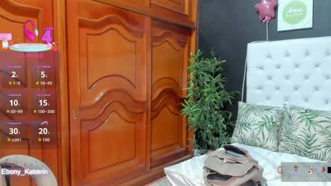 ebony_katterin online show from 05/05/26, 11:40