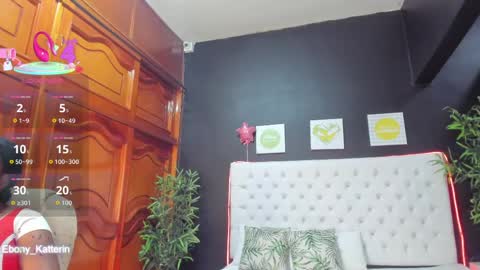 ebony_katterin online show from 05/07/26, 11:48