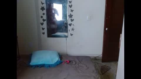 ebony_luna1 online show from 03/25/26, 07:53