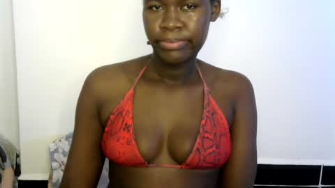 Snapshot of ebony_lynne chatting on 07/15/26, 03:06 ebony_lynne online show from 07/15/26, 03:06