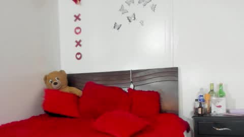 Ebony Mine online show from 12/19/24, 09:18