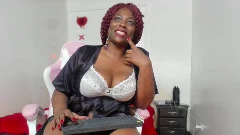 Ebony Mine online show from 01/01/25, 10:00