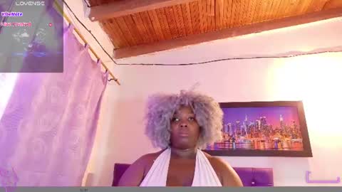 Snapshot of ebony_neighbormoans chatting on 06/15/26, 05:59 LINA online show from 06/15/26, 05:59