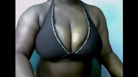 Snapshot of ebony_plumx12 chatting on 09/14/25, 10:58 Prisy online show from 09/14/25, 10:58