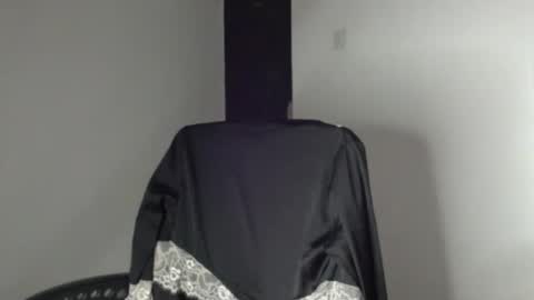 delilah online show from 03/25/26, 07:09