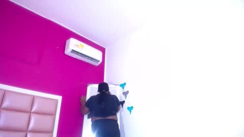 MILENA online show from 01/14/26, 10:25