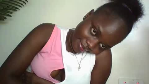 Snapshot of ebony_tasha chatting on 05/31/26, 09:16 tasha online show from 05/31/26, 09:16