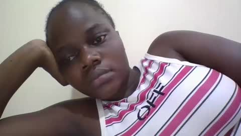 Snapshot of ebony_tasha chatting on 06/02/26, 06:26 tasha online show from 06/02/26, 06:26