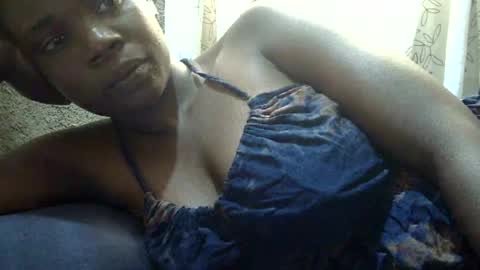 Snapshot of ebonychery chatting on 07/04/26, 12:44 ebonychery online show from 07/04/26, 12:44