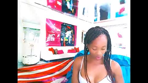 Snapshot of ebonycreamy69 chatting on 12/04/24, 12:47 Nova online show from 12/04/24, 12:47