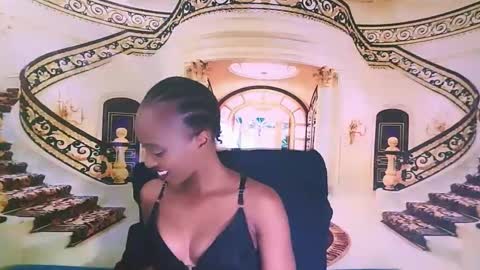 Snapshot of ebonycreamy69 chatting on 01/23/25, 06:56 Nova online show from 01/23/25, 06:56