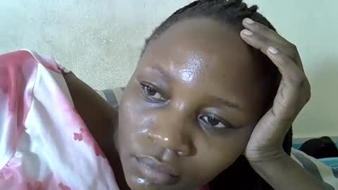 Snapshot of ebonycutegal4 chatting on 02/18/26, 11:06 MELLEN online show from 02/18/26, 11:06