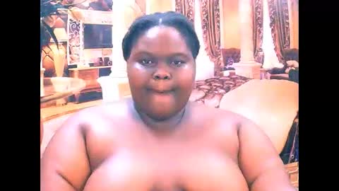 ebonyhotbuns4u2luv online show from 01/15/26, 11:19