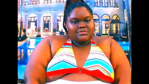 Snapshot of ebonyhotbuns4u2luv chatting on 04/20/26, 06:42 ebonyhotbuns4u2luv online show from 04/20/26, 06:42