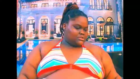 Snapshot of ebonyhotbuns4u2luv chatting on 05/01/26, 09:30 ebonyhotbuns4u2luv online show from 05/01/26, 09:30