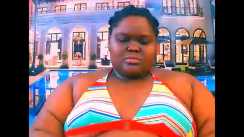 Snapshot of ebonyhotbuns4u2luv chatting on 05/08/26, 07:30 ebonyhotbuns4u2luv online show from 05/08/26, 07:30