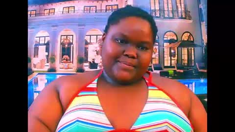Snapshot of ebonyhotbuns4u2luv chatting on 05/21/26, 06:59 ebonyhotbuns4u2luv online show from 05/21/26, 06:59