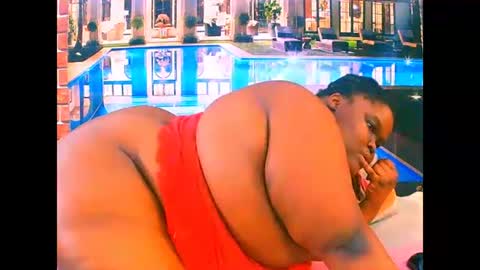Snapshot of ebonyhotbuns4u2luv chatting on 06/02/26, 09:44 ebonyhotbuns4u2luv online show from 06/02/26, 09:44