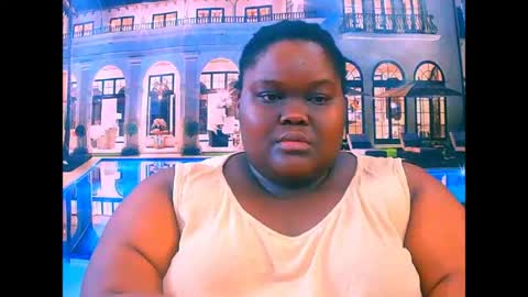 Snapshot of ebonyhotbuns4u2luv chatting on 06/15/26, 05:20 ebonyhotbuns4u2luv online show from 06/15/26, 05:20