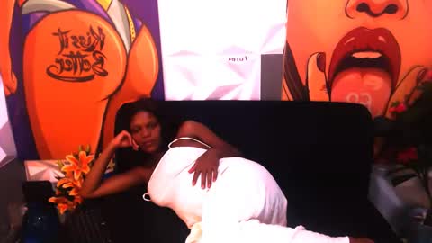 Call me MeL  online show from 02/13/25, 05:11