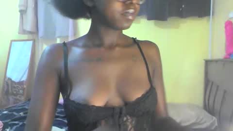 Ebonymuse2 online show from 03/28/26, 07:08