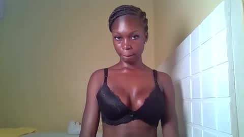 ebonytanqueen online show from 03/09/26, 12:25