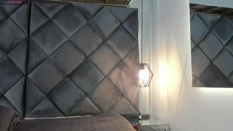 ebonyx40 online show from 04/01/26, 11:11