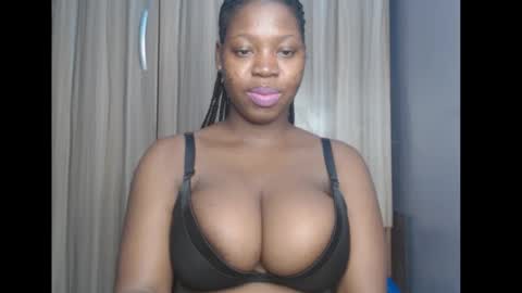 Snapshot of ebonyx_dripqueen chatting on 02/22/26, 06:24 Loveth online show from 02/22/26, 06:24