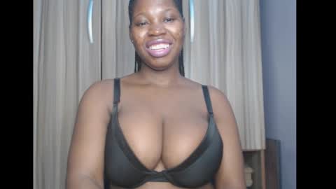 Snapshot of ebonyx_dripqueen chatting on 02/23/26, 06:22 Loveth online show from 02/23/26, 06:22